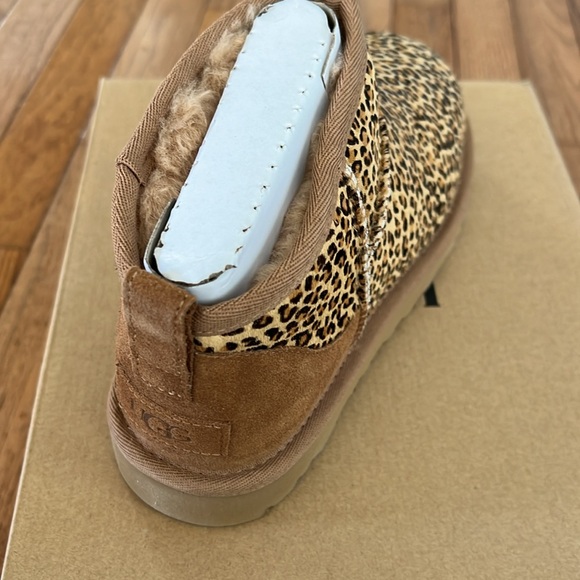 UGG Women's Ultra Mini Speckles Slip-On Booties - Picture 9 of 12